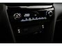 Toyota Yaris Cross 1.5 Hybrid 115 First Edition | Dodehoek detectie | Stoel-/stuurverwarming | Verwarmbare voorruit | Adaptive Cruise | Parkeersensoren voor/achter | Apple Carplay / Android Auto | Keyless | 17 inch