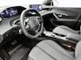 Peugeot 2008 SUV Allure Hybrid 145pk Automaat | Navigatie | 360° Camera | Climate Control | Adaptieve Cruise Control | Parkeersensoren v+a | Keyless | Dodehoeksensor | Draadloze Apple Carplay / Android Auto + telefoonlader | Digitaal instrumentenpaneel | DAB+ radio | Led koplampen | Donker getint glas | 17" lichtmetalen velgen |