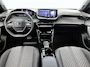 Peugeot 2008 SUV Allure Hybrid 145pk Automaat | Navigatie | 360° Camera | Climate Control | Adaptieve Cruise Control | Parkeersensoren v+a | Keyless | Dodehoeksensor | Draadloze Apple Carplay / Android Auto + telefoonlader | Digitaal instrumentenpaneel | DAB+ radio | Led koplampen | Donker getint glas | 17" lichtmetalen velgen |