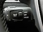 Peugeot 2008 SUV Allure Hybrid 145pk Automaat | Navigatie | 360° Camera | Climate Control | Adaptieve Cruise Control | Parkeersensoren v+a | Keyless | Dodehoeksensor | Draadloze Apple Carplay / Android Auto + telefoonlader | Digitaal instrumentenpaneel | DAB+ radio | Led koplampen | Donker getint glas | 17" lichtmetalen velgen |