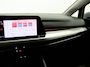 Volkswagen Golf 1.0 TSI Life Lounge 110pk Navigatie Apple Carplay/Android auto Climate Control Parkeersensoren Cruise Control Stoel- en stuurverwarming Ledverlichting