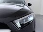 Mercedes-Benz A-klasse 250 e Business Solution | Wegklapbare Trekhaak | DISTRONIC Cruise Control | MULTIBEAM LED | Stuurwielverwarming | Achteruitrijcamera | Smartphone Integratie | Sfeerverlichting