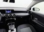 Mercedes-Benz A-klasse 250 e Business Solution | Wegklapbare Trekhaak | DISTRONIC Cruise Control | MULTIBEAM LED | Stuurwielverwarming | Achteruitrijcamera | Smartphone Integratie | Sfeerverlichting