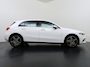 Mercedes-Benz A-klasse 250 e Limited | 18" AMG Velgen | Navigatie | Smartphone Integratie | Stoelverwarming Voor | DAB+ radio