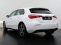 Mercedes-Benz A-klasse 250 e Limited | 18" AMG Velgen | Navigatie | Smartphone Integratie | Stoelverwarming Voor | DAB+ radio