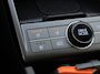 Hyundai Kona 1.6 GDI HEV Premium Sky NL-Auto, Lage KM-Stand!