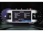 Volvo EC40 Extended Range Plus Black Ed. 82 kWh - Panoramadak - IntelliSafe Assist & Surround - 360º Camera - Verwarmde voorstoelen, stuur & achterbank - Parkeersensoren voor & achter - Elektr. bedienb. bestuurdersstoel met geheugen - Draadloze tel. lader - Extra getint glas - 20' LMV