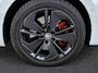 Skoda Octavia Combi 1.4TSI/245PK iV PHEV RS DSG · Panoramadak · Camera · Stoel + achterbank verwarmd · Canton Audio · Apple/Android Car Play ·
