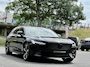 Volvo V90 2.0 T4 R-Design | Blackline | Automaat | Panodak | Trekhaak | Adapt Cruise | Standkachel | Keyless | Incl. btw