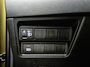 Toyota Yaris Cross 1.5 Hybrid Dynamic Limited | Parkeersensoren voor+achter | Stoelverwarming | Navigatie | Apple CarPlay/Android Auto | Cruise Control Adaptive | Climate Control |