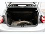 Volkswagen Polo 1.0 TSI R-Line l IQ Light l R-Line int. en Ext. l Apple Car Play/Android l Navi l Climate Control l Sensoren voor en achter l