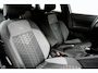 Volkswagen Polo 1.0 TSI R-Line l IQ Light l R-Line int. en Ext. l Apple Car Play/Android l Navi l Climate Control l Sensoren voor en achter l