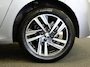 Peugeot 208 1.2 PureTech 100pk Aut. Allure Pack Navigatie Apple Carplay/Android Auto  Parkeersensor achter Cruise Control  Climate Control Getinte ramen