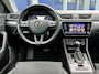 Skoda Superb Combi 1.5 TSI 150pk AUTOMAAT Business Edition | Panoramadak | Trekhaak | Stoelverwarming V+A | Camera | Canton Sound