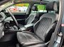 Skoda Superb Combi 1.5 TSI 150pk AUTOMAAT Business Edition | Panoramadak | Trekhaak | Stoelverwarming V+A | Camera | Canton Sound