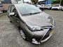 Toyota Yaris 1.5 Hybrid TREND NL-AUTO LAGE-KM-STAND! NAVI CRUISE BLUETOOTH 15'' LM-VELGEN CAMERA CLIMA