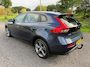 Volvo V40 1.5 T3 Nordic+| NAP! | Automaat | Standkachel | Trekhaak | Stoelverwarming | Climate Control | Lichtmetalen-Velgen | PDC