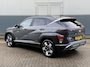 Hyundai Kona 1.6 GDI HEV Comfort Smart Voorstoelen verwarmd / Electrische achterklep / Origineel NL auto / Stuur verwarming / Privacy glas / Apple Carplay - Android Auto / Navigatiesysteem / 18 inch Lichtmetaal /