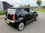 Volkswagen Up! 1.0 high up! BlueMotion | Panorama dak | Airco | Navigatie | PDC | Cruise control | Bluetooth