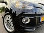Volkswagen Up! 1.0 high up! BlueMotion | Panorama dak | Airco | Navigatie | PDC | Cruise control | Bluetooth