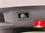 Mercedes-Benz A-klasse 180 Business Solution AMG Night Upgrade | WIDESCREEN | SPORTSEATS | CAMERA | LED | ALCANTARA |