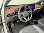 Volkswagen ID.5 Pro 77 kWh | SOH 96% | Navigatie | Camera | Climate Control | All-Season Banden |