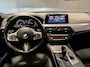BMW 5-Serie Touring 530i High Executive M-SPORT|PANO|HUD|KEYLESS|TREKHAAK|360CAM|STOELV|LEDER|MEMORY|CARPLAY|SFEER|ACC|DODEHOEK|