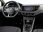 Volkswagen Polo 1.0 Sportline (APPLE CARPLAY, GROOT NAVI, CLIMATE, LM VELGEN, SPORTSTOELEN, PARKEERSENSOREN, CRUISE, NIEUWE APK, NIEUWSTAAT)