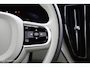 Volvo XC60 2.0 T6 Plug-in hybrid AWD Plus Bright | Trekhaak | Pilot Assist | Pano | Stoel- Stuurverwarming | Achterbank verwarmd |