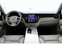 Volvo XC60 2.0 T6 Plug-in hybrid AWD Plus Bright | Trekhaak | Pilot Assist | Pano | Stoel- Stuurverwarming | Achterbank verwarmd |