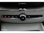 Volvo XC60 2.0 T6 Plug-in hybrid AWD Plus Bright | Trekhaak | Pilot Assist | Pano | Stoel- Stuurverwarming | Achterbank verwarmd |