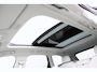 Volvo XC60 2.0 T6 Plug-in hybrid AWD Plus Bright | Trekhaak | Pilot Assist | Pano | Stoel- Stuurverwarming | Achterbank verwarmd |