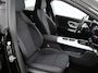 Mercedes-Benz CLA 180 Business Solution AMG | Premium Pakket | 19"LM velgen | Superscreen | Panoramadak | Night Pakket | Sportstoelen |