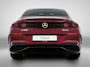 Mercedes-Benz C-klasse 400 4MATIC Launch Edition 94 kWh | Premium pakket | Winterpakket | Rijassistentiepakket Plus | Trekhaak | Panoramisch dak | Augmented Reality navigatie | Sierelementen zwart scheepsdek hout | 20" multispaaks lichtmetalen AMG velgen |
