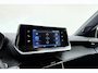 Peugeot e-2008 EV Style 50 kWh | SOH 94.4% | Camera achter | ApplecCarplay/android auto | LM velgen | Cruise control |