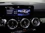 Mercedes-Benz GLB 180 Business Solution AMG | AMG Line Plus pakket | Panoramaschuifdak | Winterpakket | Trekhaak | 20” AMG velgen |