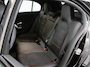 Mercedes-Benz A-klasse 180 Business Solution AMG | Panoramaschuifdak | Premium Plus | Head-Up | MULTIBEAM LED |  Dodehoekassistent | 19 inch AMG-velgen |