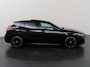 Mercedes-Benz A-klasse 180 Business Solution AMG | Panoramaschuifdak | Premium Plus | Head-Up | MULTIBEAM LED |  Dodehoekassistent | 19 inch AMG-velgen |