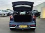 Kia Niro Hybrid 1.6 GDi SportsLine Trekhaak, Stoelverwarming, Stuurwiel verwarming, Stoelkoeling, Dodehoekdetectie, Adaptieve cruise control, Smart Key, Navigatie, Nieuw geleverd en dealeronderhouden