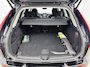 Volvo XC60 T6 Recharge Ultra Dark | 20" | Luchtvering | 360 Camera | Trekhaak | Head-Up | Panoramadak | Harman Kardon | Elektr. verst. Stoelen
