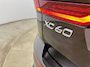 Volvo XC60 T6 Recharge Ultra Dark | 20" | Luchtvering | 360 Camera | Trekhaak | Head-Up | Panoramadak | Harman Kardon | Elektr. verst. Stoelen