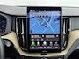 Volvo XC60 T6 Recharge Ultra Dark | 20" | Luchtvering | 360 Camera | Trekhaak | Head-Up | Panoramadak | Harman Kardon | Elektr. verst. Stoelen
