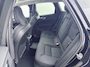 Volvo XC60 T6 Recharge Ultra Dark | 20" | Luchtvering | 360 Camera | Trekhaak | Head-Up | Panoramadak | Harman Kardon | Elektr. verst. Stoelen