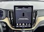 Volvo XC60 T6 Recharge Ultra Dark | 20" | Luchtvering | 360 Camera | Trekhaak | Head-Up | Panoramadak | Harman Kardon | Elektr. verst. Stoelen