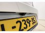 Opel Corsa-e Edition 50 kWh | Navigatie via Carplay | Camera | Parkeersensoren | Zwart dak | Cruise control | Extra getint glas | Lichtmetalen velgen