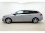 Peugeot 308 SW 1.2 PureTech Tech Edition | Panoramadak | Camera | Parkeersensoren | Navigatie | Lichtmetalen velgen | Alcantara lederen bekleding
