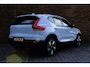 Volvo EX40 Single Motor Extended Range Plus 82 kWh | Trekhaak | Verwarmbare voorstoelen en stuurwiel | Premium audio by Harman Kardon | Keyless | Adaptieve cruise control | Warmtepomp