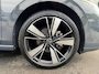 Volkswagen Golf 8.5 1.5 eTSI LIFE DSG ACC Wegklapbare Trekhaak Stoel/stuurverw. Nieuw model!