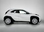 Toyota Aygo X 1.0 VVT-i MT Play | BTW voertuig | Apple CarPlay/Android Auto | Cruise Control Adaptive | achteruitrijcamera | Climate Control | Buy N Drive