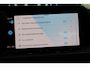 Volkswagen Golf 2.0 TDI Style 115PK / 85kW, Dodehoekdetectie (Side Assist), LED Matrix (IQ.Lights), elektrisch verstelbare ErgoActive voorstoel met geheugen- en massagefunctie, adaptieve cruise control (ACC), draadloze telefoonlader, keyless start, parkeerassistent (Park Assist), parkeersensoren voor en achter (PDC), elektrisch verstel-, verwarm- en inklapbare buitenspiegels etc.